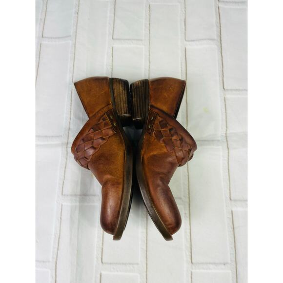 Born brown leather booties loafers sz 6 - Picture 6 of 7